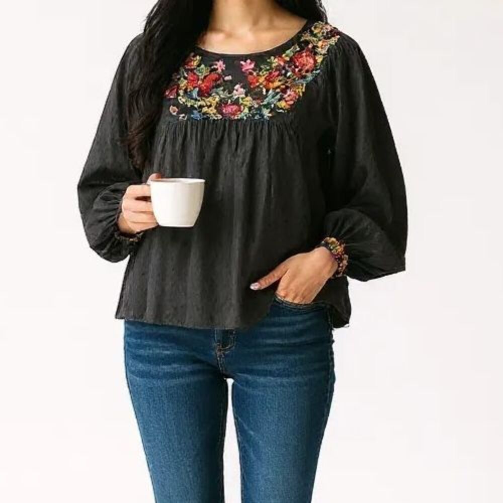 NEW Solitaire Clip Dot Embroidered Top Small Steel Blue Balloon Sleeve NWOT